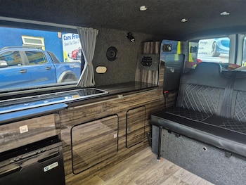 Used Volkswagen Transporter 2007 for sale - 75773312: Photo