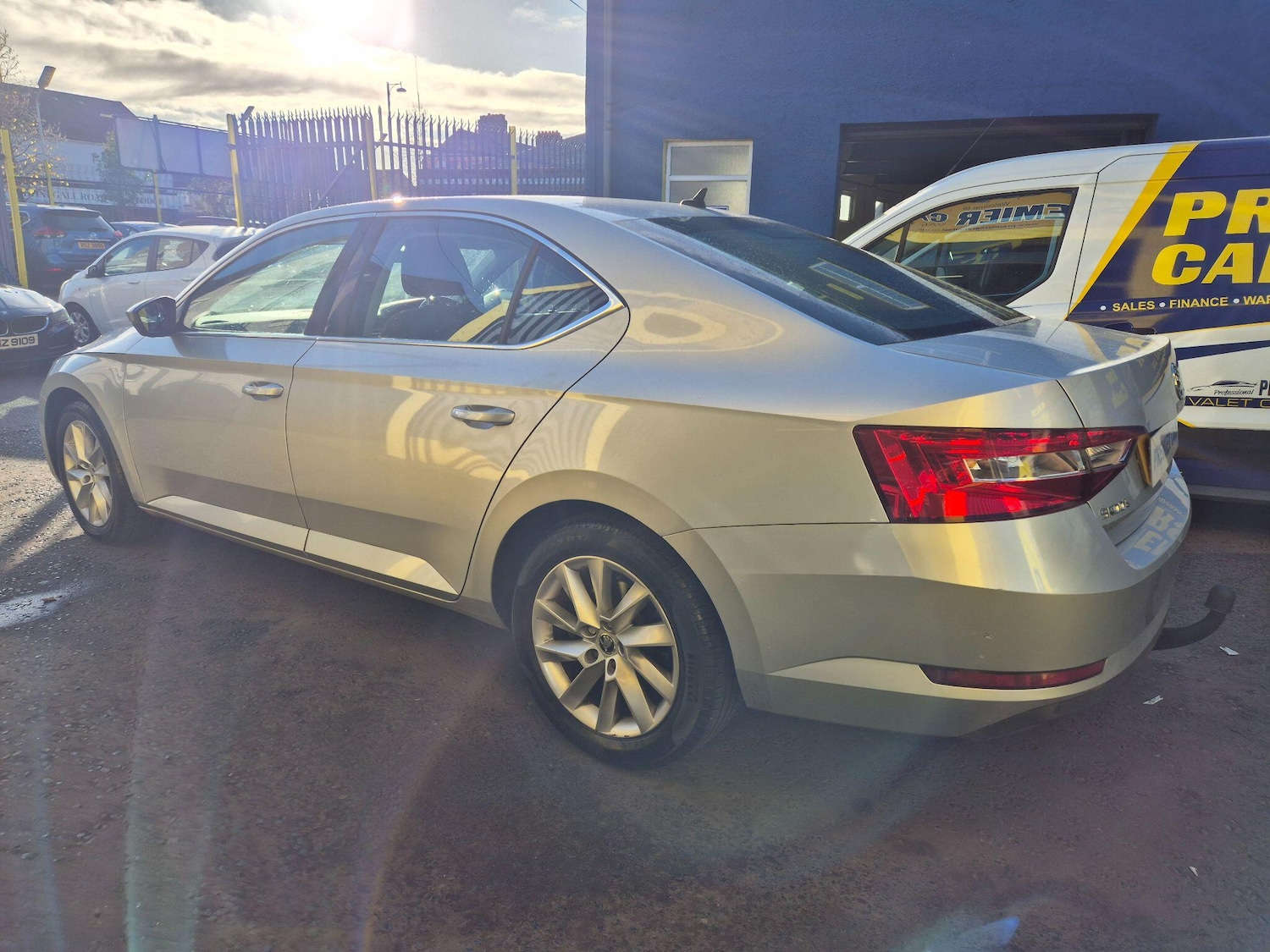 Used Skoda Superb 2018 for sale - 76360723: Photo 5