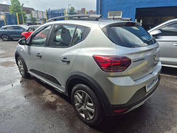 Used Dacia Sandero Stepway 2021 for sale - 79352425: Photo