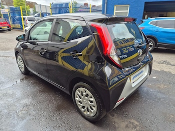 Used Toyota AYGO 2021 for sale - 79565002: Photo