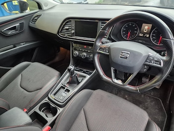 Used SEAT Leon 2018 for sale - 79352405: Photo
