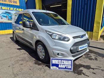 Used Ford Tourneo Connect 2015 for sale - 79373122: Photo