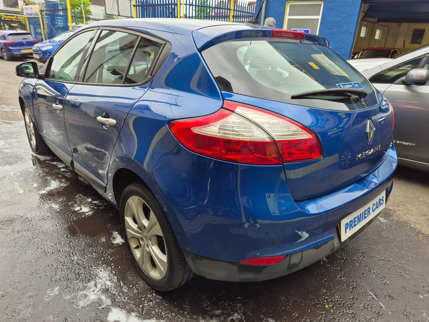 Vehicle 4