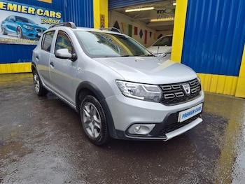 Used Dacia Sandero Stepway 2017 for sale - 76433138: Photo