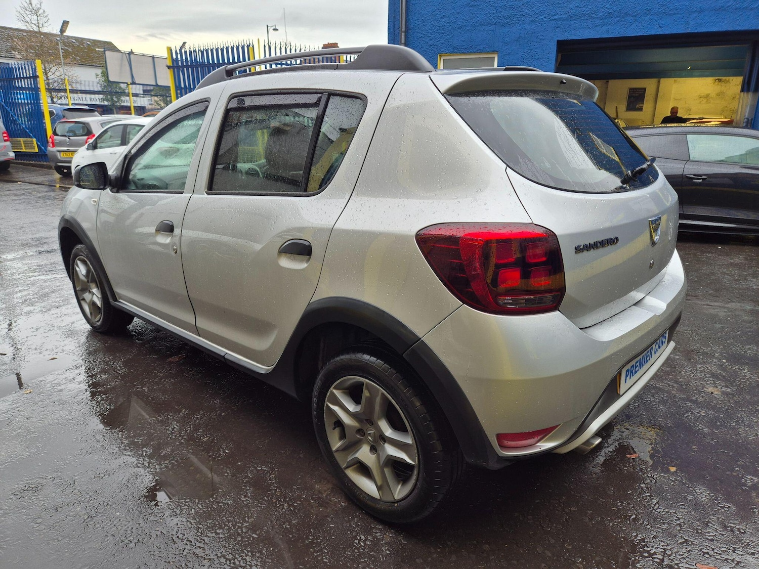 Used Dacia Sandero Stepway 2018 for sale - 76433138: Photo 3