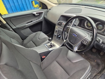Used Volvo XC60 2012 for sale - 76270084: Photo 2