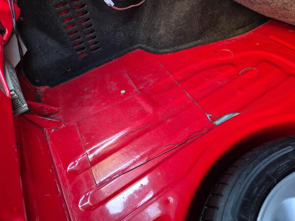 Used Ford Escort for sale - 75773318: Photo 21