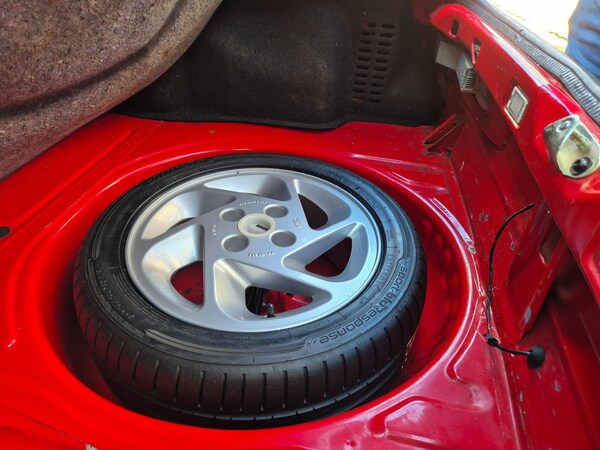 Used Ford Escort for sale - 75773318: Photo 23