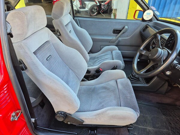 Used Ford Escort for sale - 75773318: Photo 29