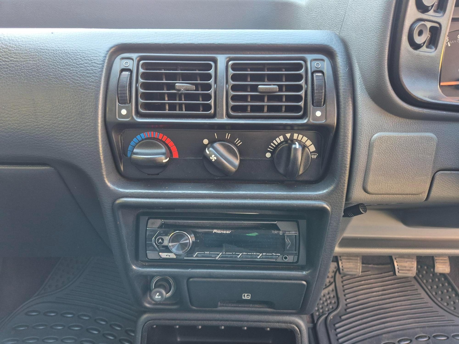 Vehicle 31
