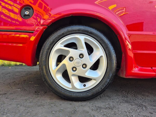 Used Ford Escort for sale - 75773318: Photo 37