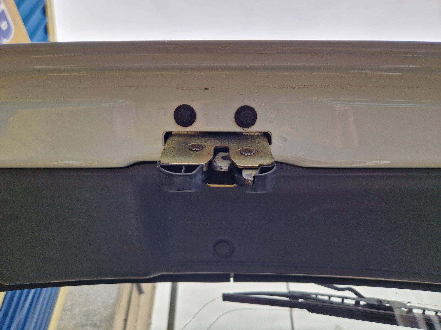 Vehicle 26