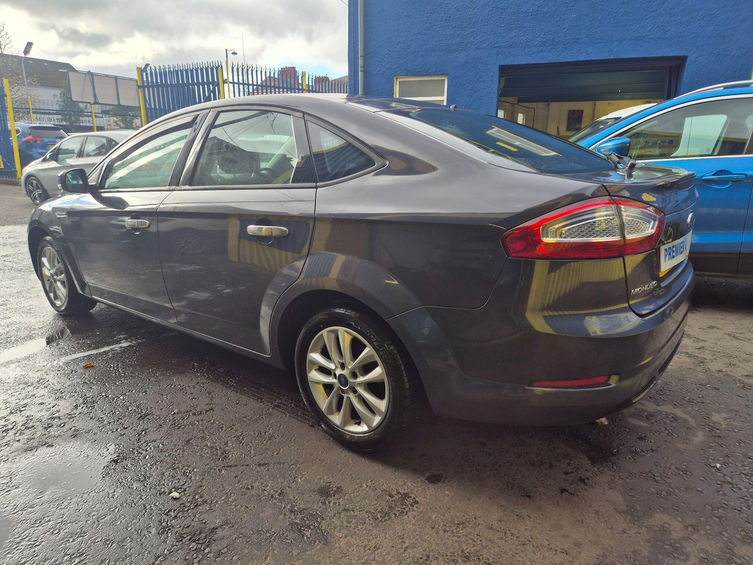 Used Ford Mondeo 2014 for sale - 76370205: Photo 3