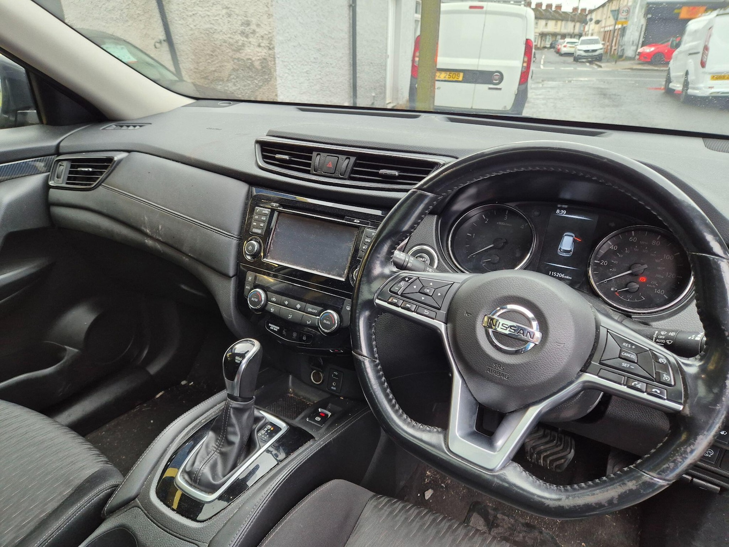 Used Nissan X-Trail for sale - 76012737: Photo 6