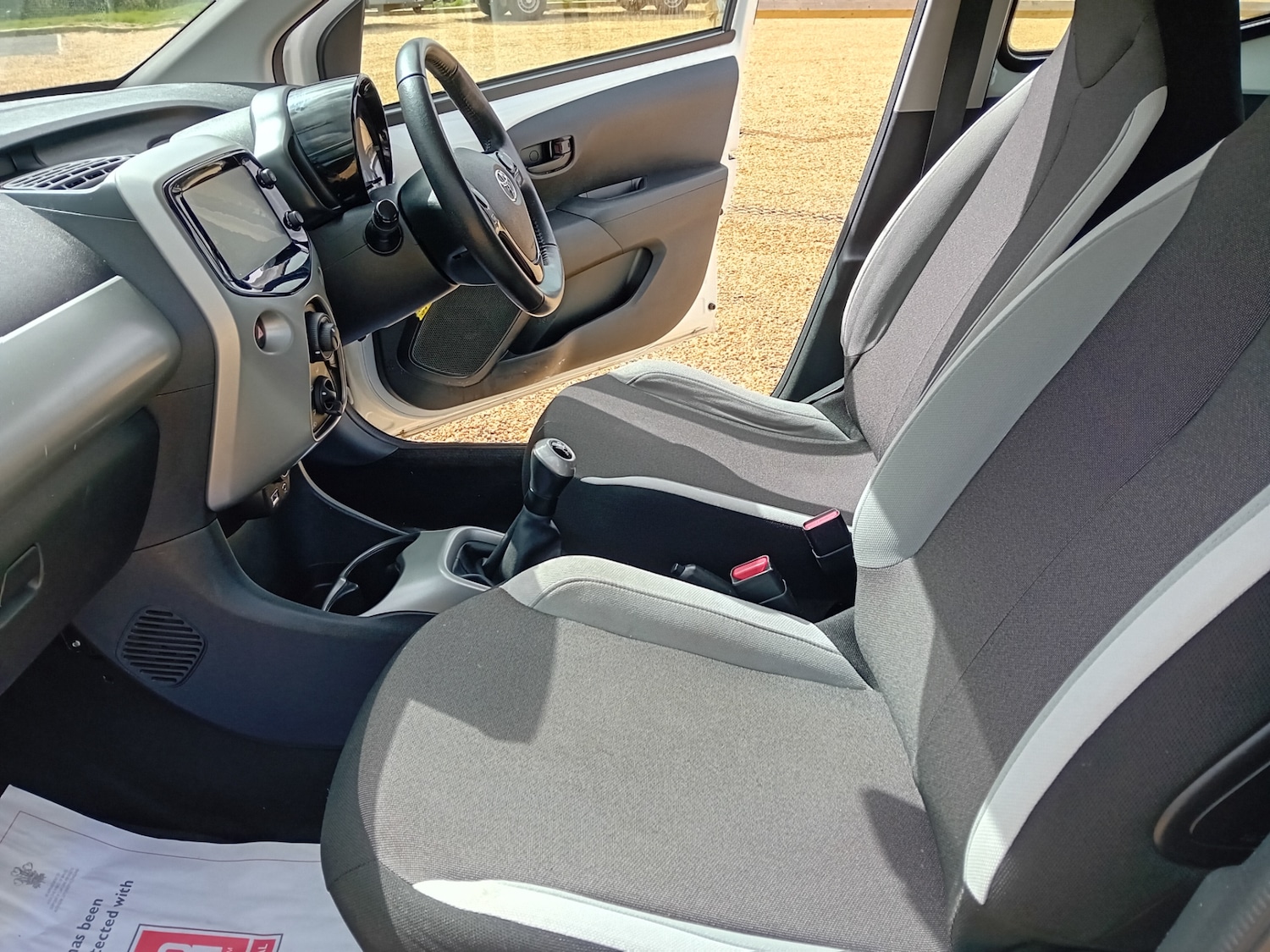 Used Toyota AYGO 2015 for sale - 78065362: Photo 8