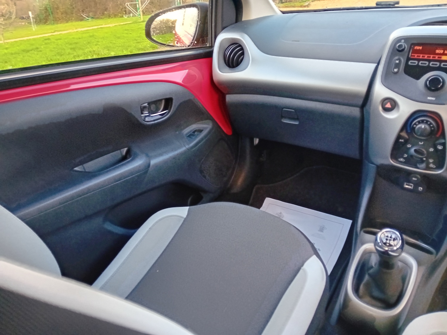 Used Toyota AYGO 2016 for sale - 76891642: Photo 14