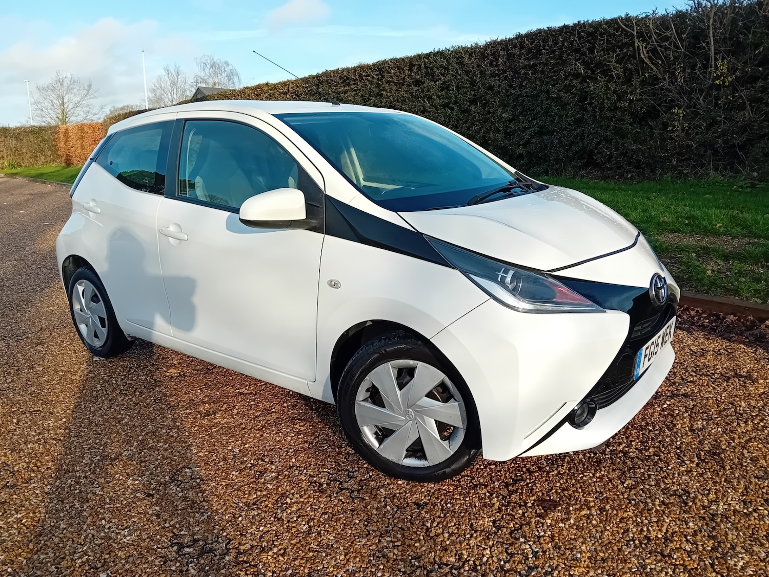 Used Toyota AYGO 2015 for sale - 77310517: Photo 1