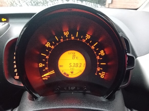 Used Toyota AYGO 2015 for sale - 77310517: Photo 5