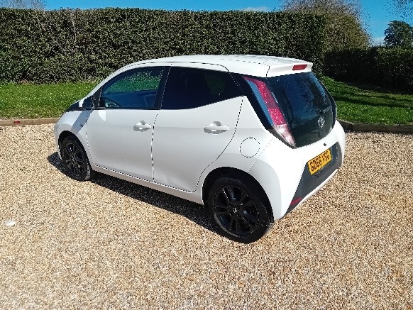 Used Toyota AYGO 2017 for sale - 77888969: Photo 18