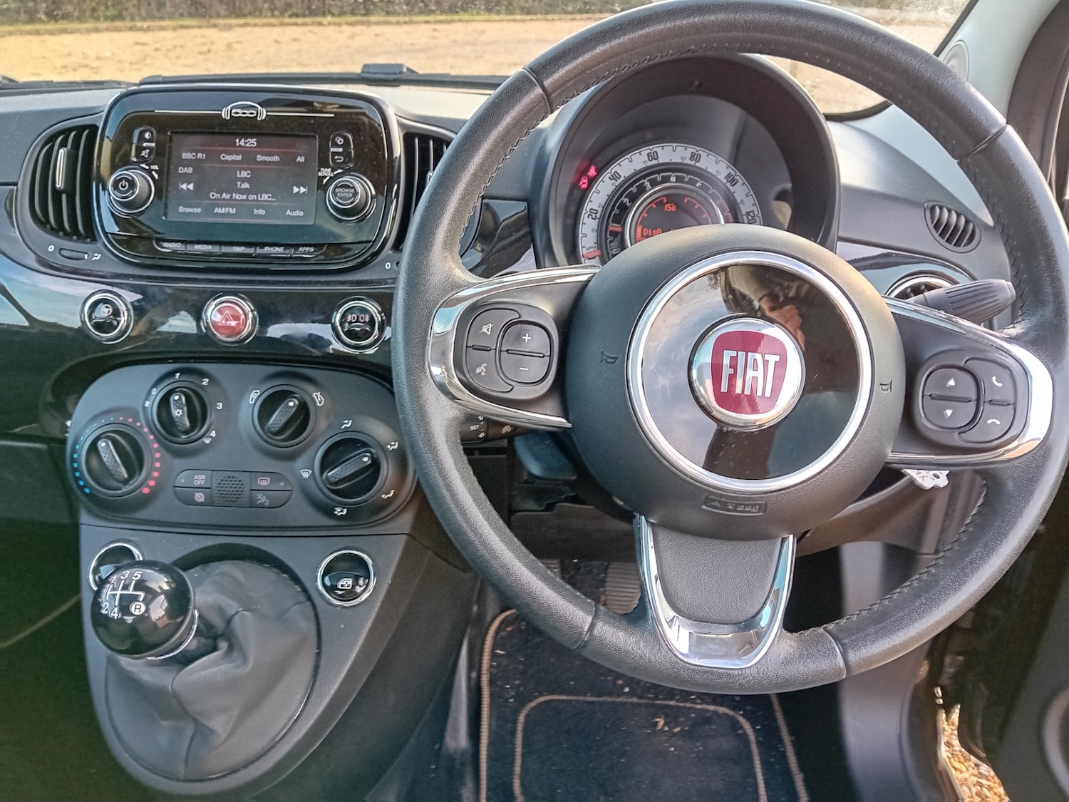 Used Fiat 500 2018 for sale - 76738520: Photo 2