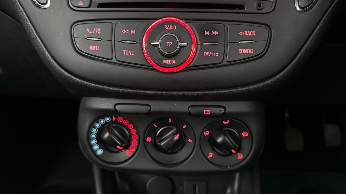 Used Vauxhall Corsa 2016 for sale - 77195444: Photo 10