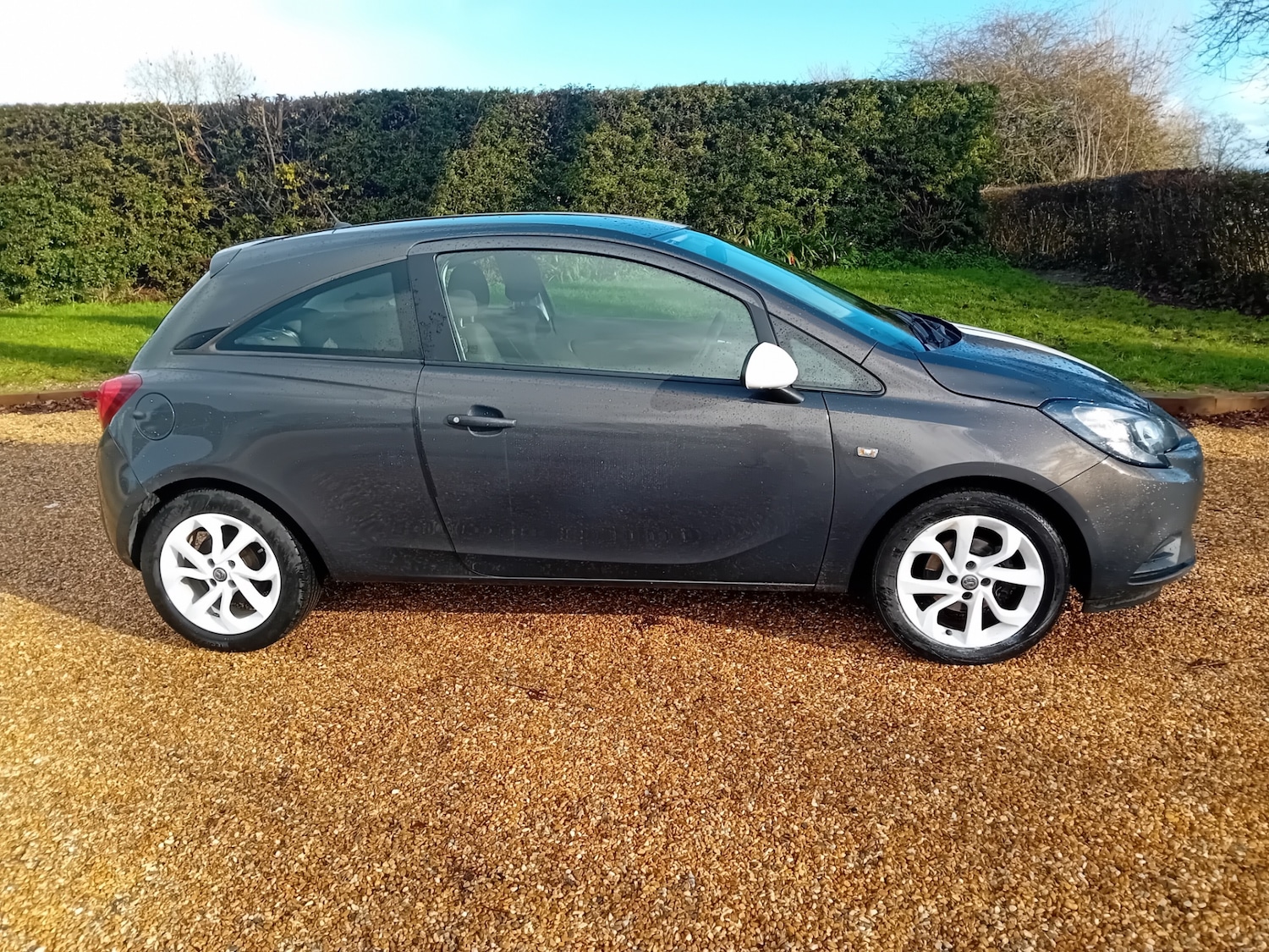 Used Vauxhall Corsa 2016 for sale - 77195444: Photo 3