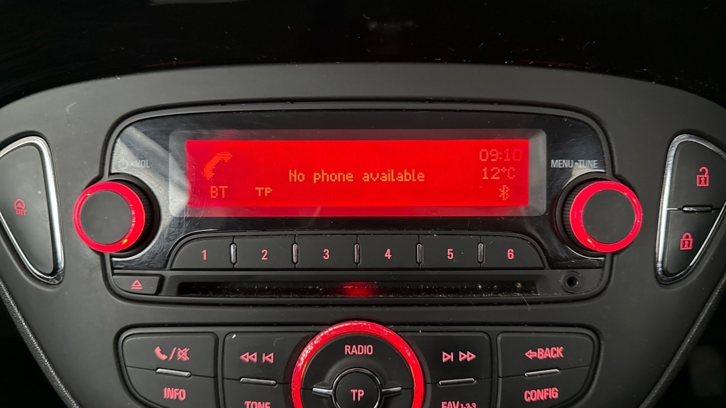 Used Vauxhall Corsa 2016 for sale - 77195444: Photo 4