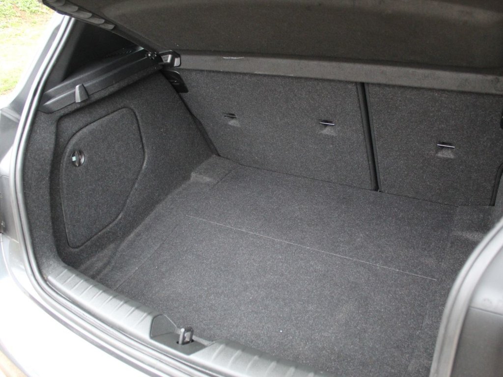 Used BMW 1 Series 2012 for sale - 77820882: Photo 14