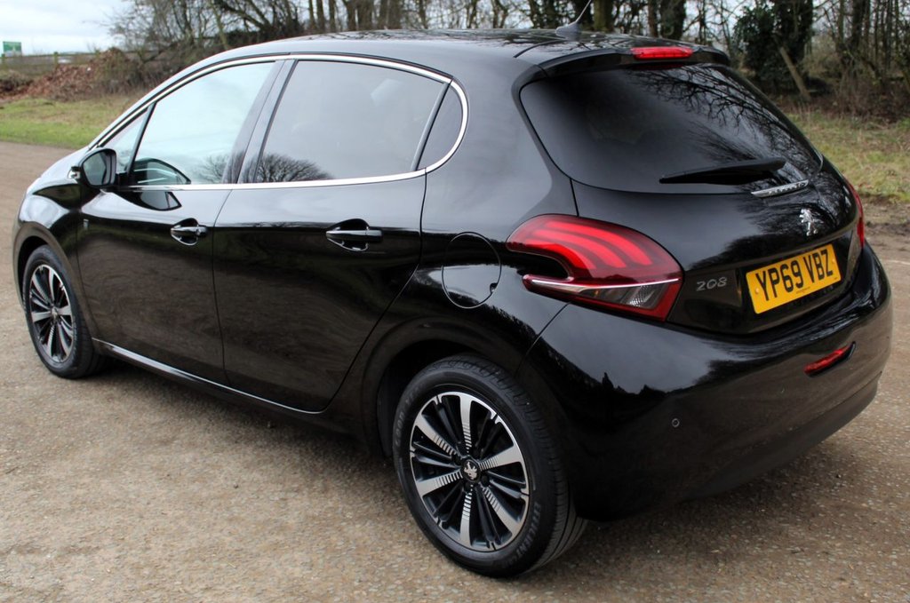 Used Peugeot 208 2019 for sale - 77681107: Photo 11