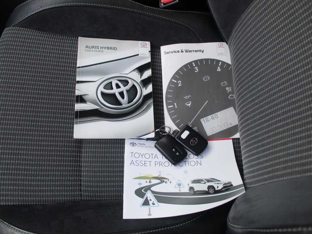 Used Toyota Auris 2017 for sale - 77593801: Photo 28