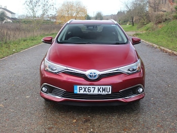 Used Toyota Auris 2017 for sale - 77593801: Photo