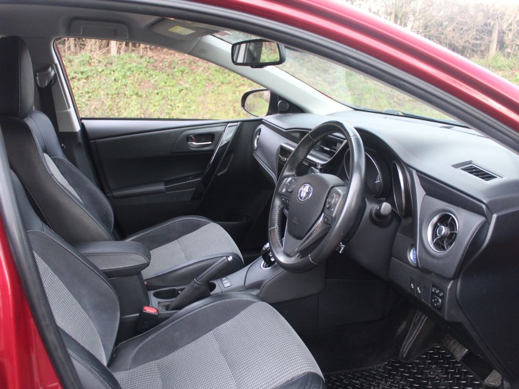 Used Toyota Auris 2017 for sale - 77593801: Photo 6