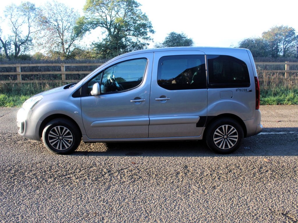 Used Peugeot Partner Tepee 2017 for sale - 77593739: Photo 10