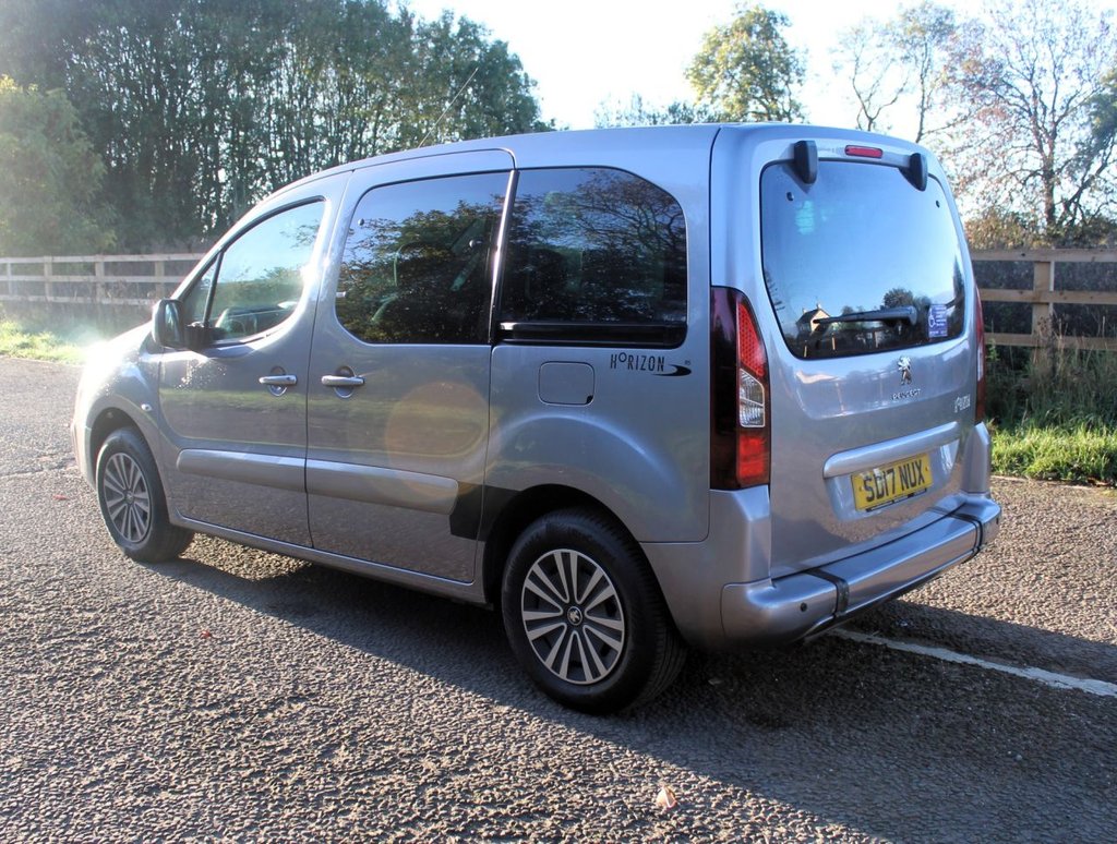 Used Peugeot Partner Tepee 2017 for sale - 77593739: Photo 6