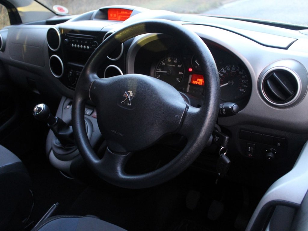 Used Peugeot Partner Tepee 2017 for sale - 77593739: Photo 7