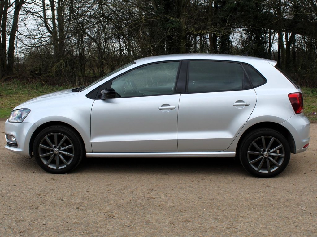 Used Volkswagen Polo 2016 for sale - 77835306: Photo 15