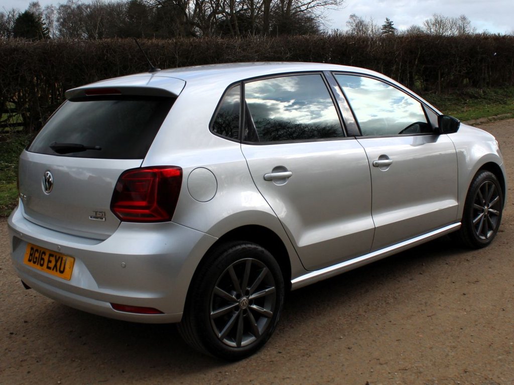 Used Volkswagen Polo 2016 for sale - 77835306: Photo 9