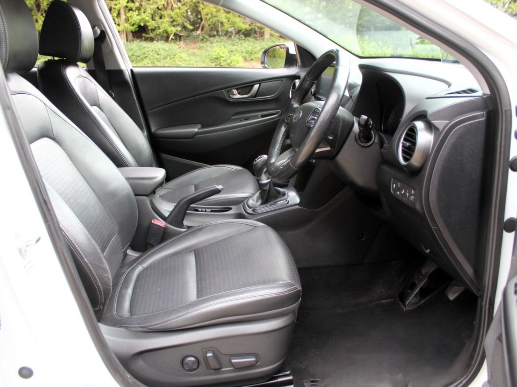 Used Hyundai KONA 2020 for sale - 78206618: Photo 2