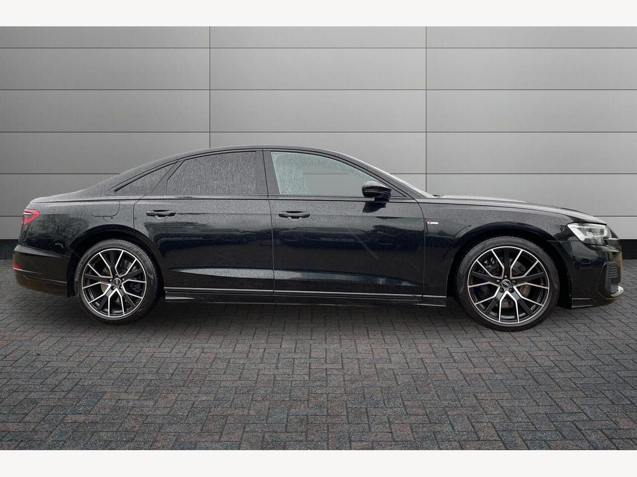 Used Audi A8 2023 for sale - 77031223: Photo 4