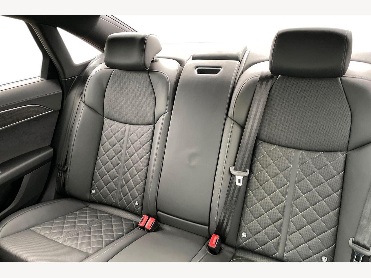 Used Audi A8 2023 for sale - 77031223: Photo 8