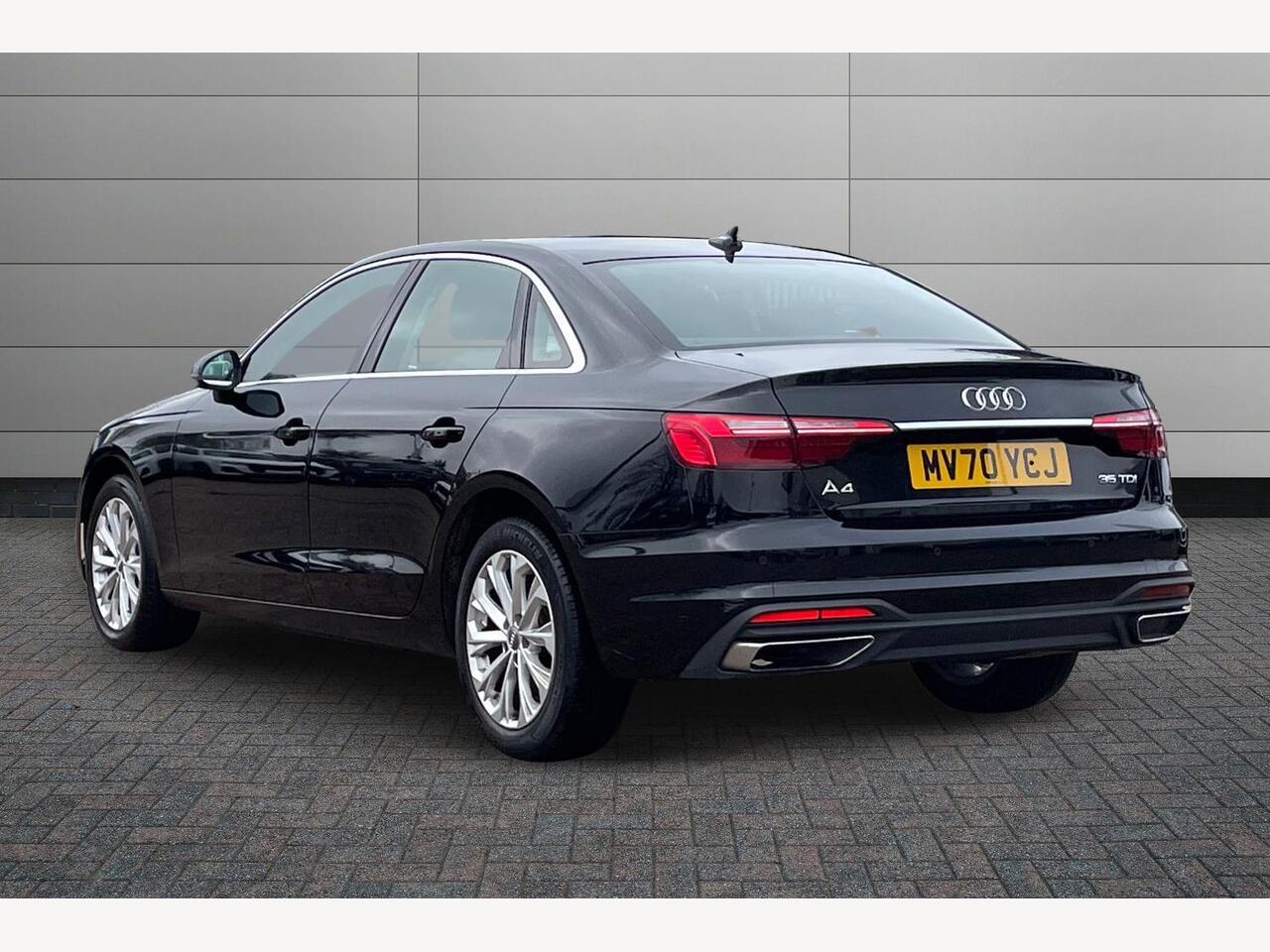 Used Audi A4 2020 for sale - 77698131: Photo 3