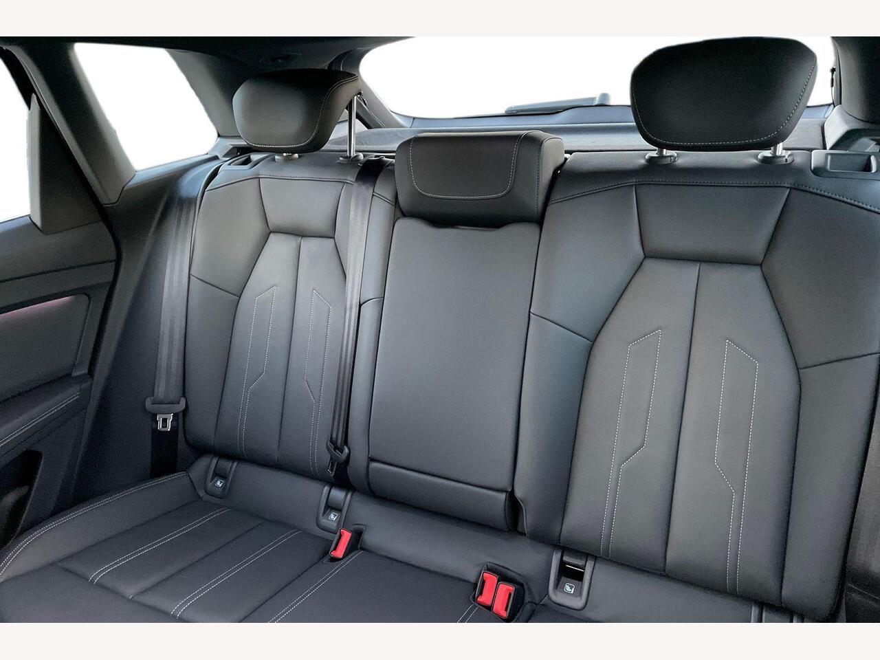 Used Audi Q4 e-tron 2024 for sale - 76677530: Photo 8