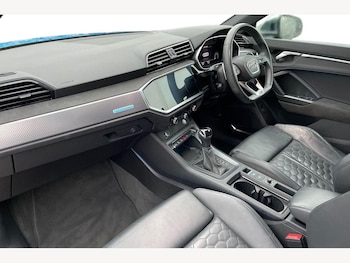 Used Audi RS Q3 2020 for sale - 77031153: Photo