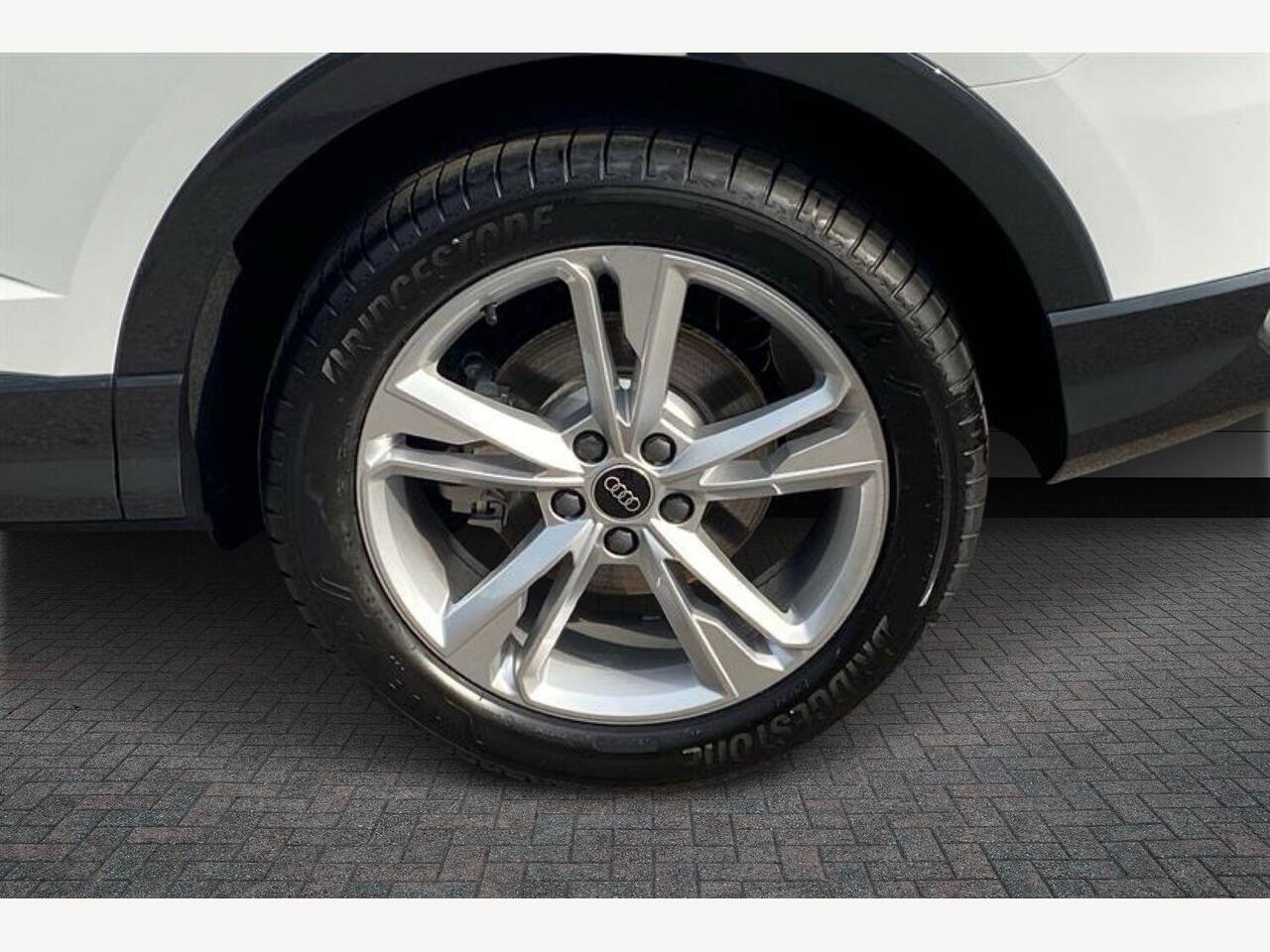 Used Audi Q3 2025 for sale - 77100673: Photo 6