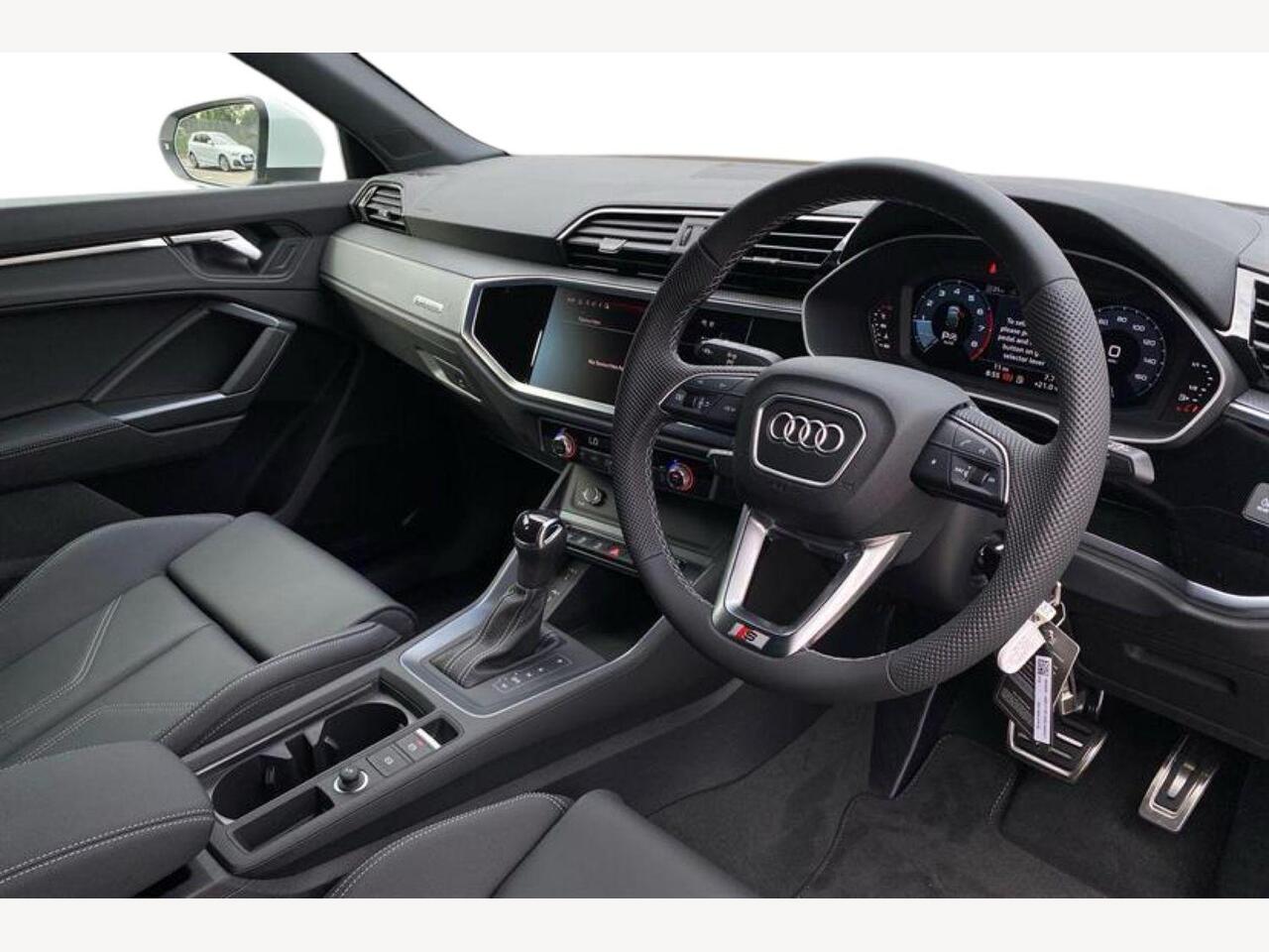 Used Audi Q3 2025 for sale - 77100673: Photo 7