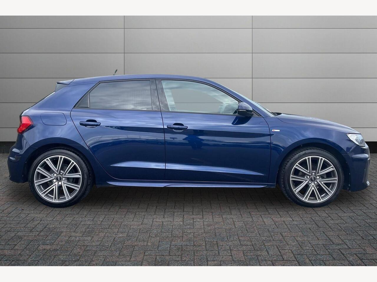 Used Audi A1 2024 for sale - 78049347: Photo 4