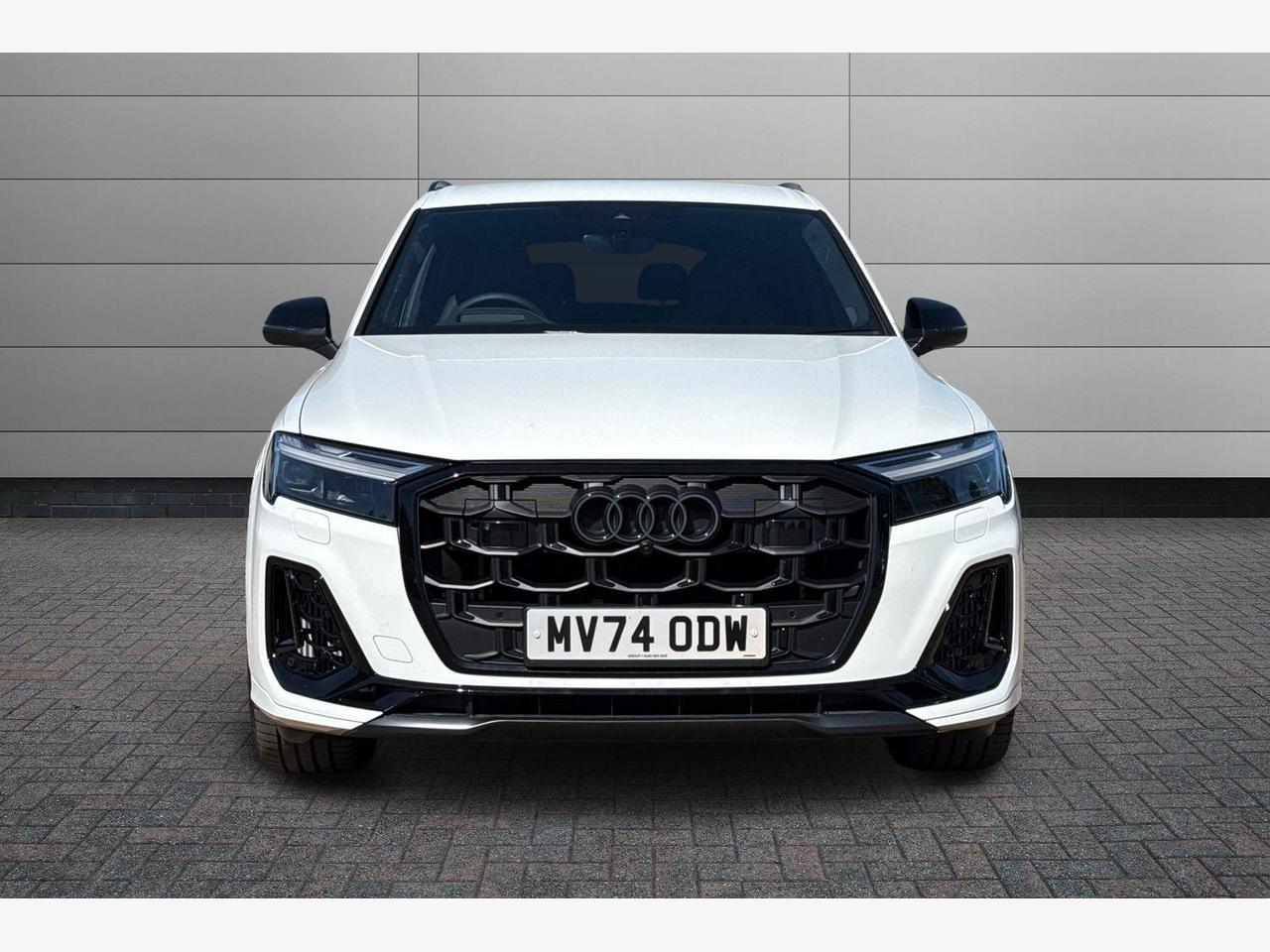 Used Audi Q7 2024 for sale - 76677103: Photo 10