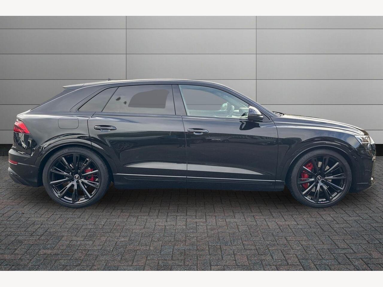 Used Audi Q8 2024 for sale - 76678791: Photo 4