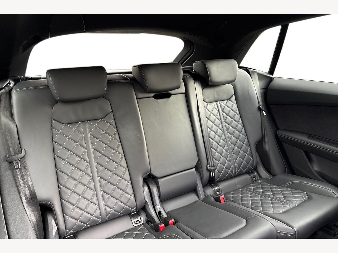 Used Audi Q8 2024 for sale - 76678791: Photo 8