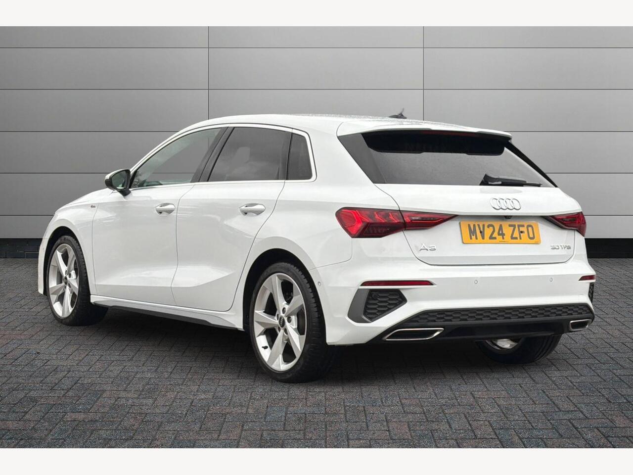 Used Audi A3 2024 for sale - 77910952: Photo 3